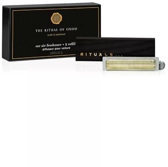 RITUALS Auto Lufterfrischer The Ritual of Oudh – Luxus Parfüm aus der Private Collection – Hält Ihr Fahrzeug monatelang frisch – Passt in jedes mit wiederverwendbarem Holzhalter – 2 x 3g