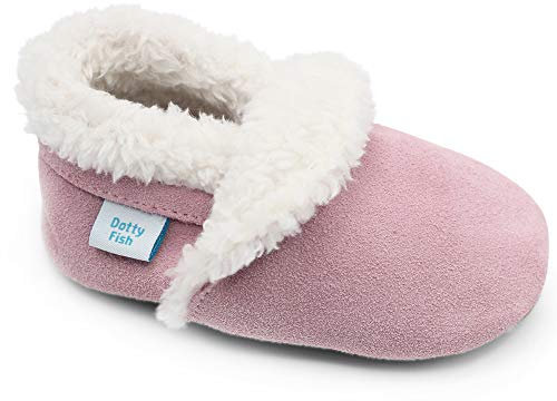 Dotty Fish Pantoufles en Daim Pour Bébé et Enfant, Pieds Nus, Antidérapants, Doublés Polaire, Chaussons d'hiver, Garçons et filles – Rose Clair 12-18 Mois (21 EU)