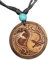 CHICNET Damen Herren Holzkette mit Türkis Stein Baumwolle Holz Anhänger in rund mit Fische oder Drachen Yin Yang Motiv Drachen