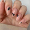 24 PCS Moyen Amande Faux Ongles Acrylique Brillant Ongles à Coller Couverture Complète Glossy Artificiels Press on Nails Acrylique Faux Ongles Autocollants pour Femmes et Filles (Noire Feuille)