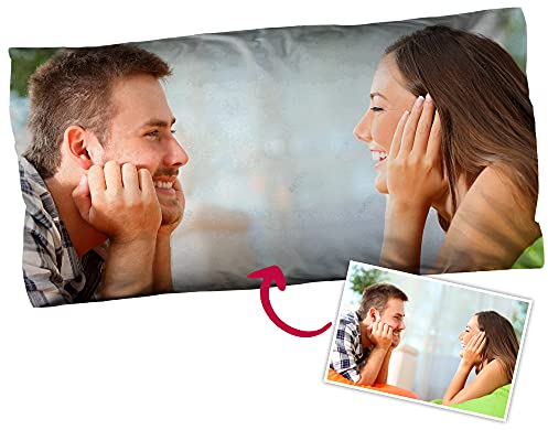LolaPix Kissen mit Foto Bedrucken. Personalisierte Geschenke. Personalisiertes Kissen. Premium Qualität. Beidseitig vollständig bis zur Naht Bedruckt. Verschiedene Größen. 60x30cm