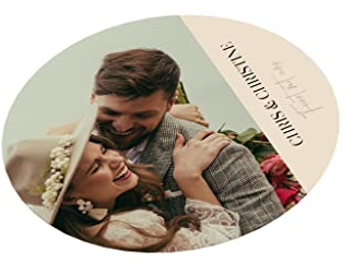 Untersetzer mit Foto + Text Personalisieren | Feiert mit Uns | 100 mm rund | Bierdeckel personalisiert | Menge Auswahl | Verlobung | Feier | Tischdekoration | Hochzeit | Geburtstag (50 Stück)