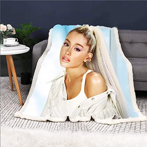 Doiicoon Kuscheldecke Flanell Fleecedecke 3D Ariana Wohndecke Sofadecke Couchdecke Bettüberwurf Flauschige Weiche& Warme Sofaüberwurf Decke (6,75 x 100 cm)