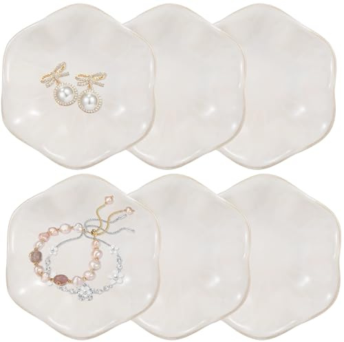 yeeplant Lot de 6 petits plats à bijoux en céramique motif feuille de lotus avec bordure dorée, assiettes en poterie blanche pour table de chevet et décoration