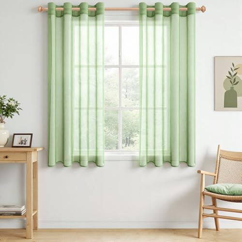 CUTEWIND Voile Gardinen mit Ösen Grün Transparent für Wohnzimmer Modern Kurz Küche Kleine Fenster H 137 x B 140 cm Grüne Vorhänge Durchsichtig Kinderzimmer Schlafzimmer 2er Set
