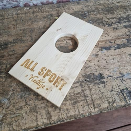 ALL SPORT VINTAGE - Großer Fußballsockel aus Massivholz perforiert – Rugby, American Football, Le Benjamin. Französische Marke.