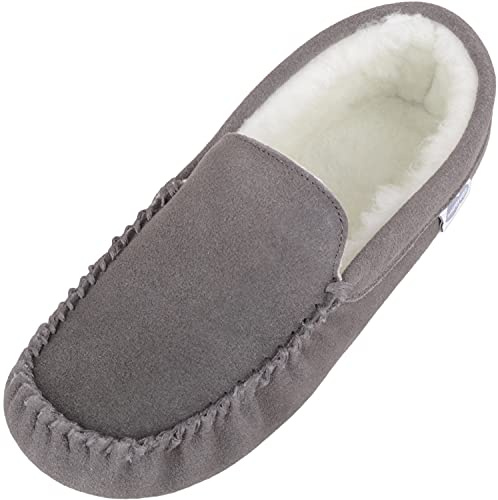 SNUGRUGS Ronnie Herren Mokassin-Slipper aus Wildleder mit Lammwolle und Wildledersohle, grau