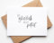 KAMEWI® Postkarte GLÜCKLICH Statement | Inkl. Briefumschlag aus Kraftpapier | Motivationskarte Kämpferin Herzensmensch beste Freundin