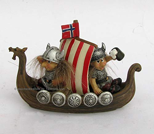 geschenke-trolle.de Wikinger auf Boot, Figur aus Norwegen