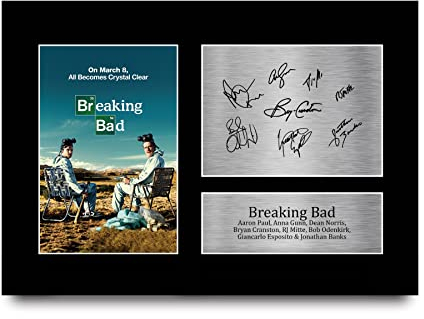 HWC Trading A4 Breaking Bad Cast Bryan Cranston, Aaron Paul Geschenke Gedrucktes Signiertes Autogramm Foto für Fans von Fernsehn Memorabilien - A4
