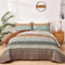 WONGS BEDDING Tagesdecke 240x260 Bettüberwurf Boho Decke Steppdecke 3 Teilig Doppelbett Gesteppt Bettdecke Mikrofaser Wohndecke mit 2 Kissenbezug 50x75 für Schlafzimmer als Sofaüberwurf (Braun)