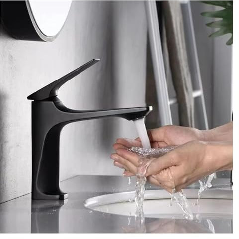 Rubinetto Rubinetto moderno for lavabo da bagno, maniglia singola, rubinetto for lavabo montato su piano, miscelatore caldo e freddo con nucleo in ottone Rubinetto Cucina(Color:Water plated black)