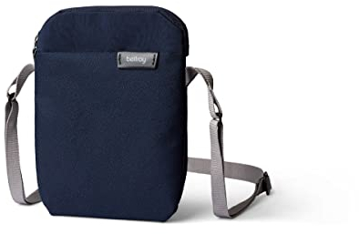Bellroy City Pouch (Sling-Tasche, E-Reader oder kleines Tablet, Geldbörse, Sonnenbrille, Smartphone) - Navy