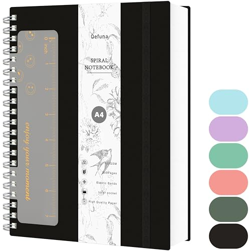 Qefuna Notizbuch A4 Dotted, Bullet Dot Journal, 300Seiten Spiralnotizbuch, 100g/M² Tintenfestes Papier, PVC-Hardcover,mit Lineal, Erweiterbare Taschen, Elastische Bänd, 21x 28 cm -Schwarz