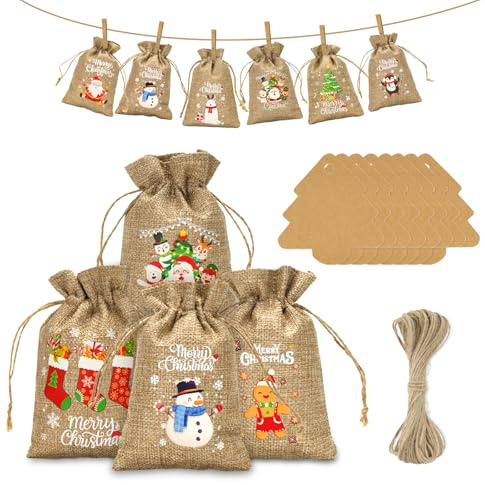 jijAcraft 13 × 18cm Adventskalender Jutesäckchen: 24 Stück Weihnachtsbeutel | Geschenksäckchen Set mit Tannenbaum Anhängern und 10 m Schnur zum Befüllen für Kinder, Süßigkeiten und Überraschungen