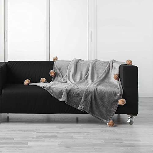 Douceur d'Intérieur, Decke mit Bommeln, 125 x 150 cm, Grau, Flanell, einfarbig, Snowy