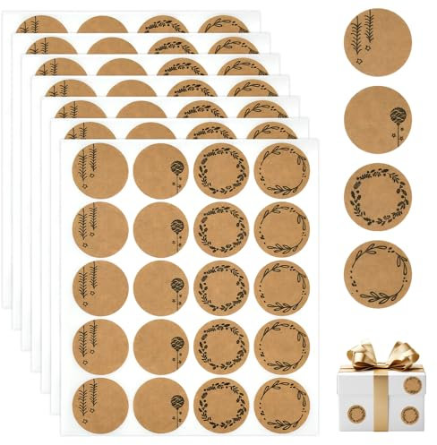 NAROSEBE 600 Stück Weihnachten Kraftpapier Aufkleber Selbstklebende Weihnachtsaufkleber Braun Geschenkaufkleber Weihnachetn Geschenetiketten Runde Kraftpapier Klebeetiketten für Weihnachten Geschenk