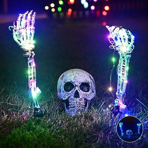 Maxee Leuchtende Skelett Totenkopf Set, 1 Totenkopf & 2 Schädel Hände, 4 Stück 3M Lichterketten, 40g Spinnenweben, 10 Spinnen, Realistische Halloween Deko für Draußen Garten
