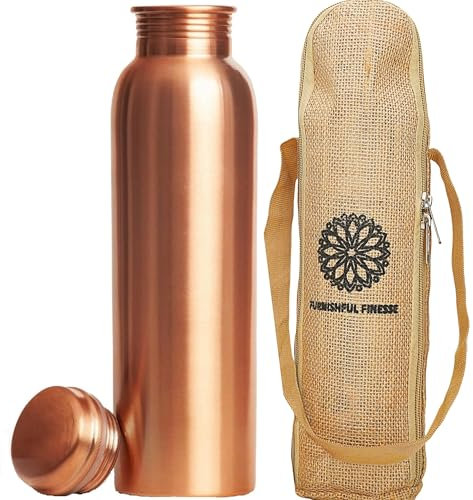 FURNISHFUL FINESSE Botella de agua de cobre puro de 32 onzas con bolsa de transporte y beneficios ayurvédicos, botella de cobre para beber, a prueba de fugas, recipiente de agua grande hecho a mano
