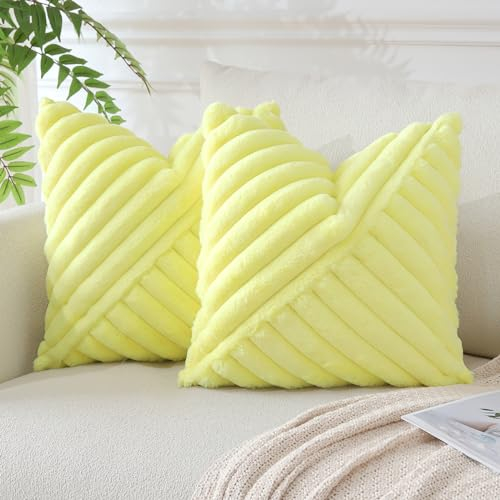 JOTOM 2er Set Kunstpelz Plüsch Kissenbezüge, Dekorative Weich Gestreift Fuzzy Kissenbezug Kissenhüllen Sofakissen Dekokissen Zierkissenbezug für Wohnzimmer Schlafzimmer Deko (50x50cm, Zitronengelb)