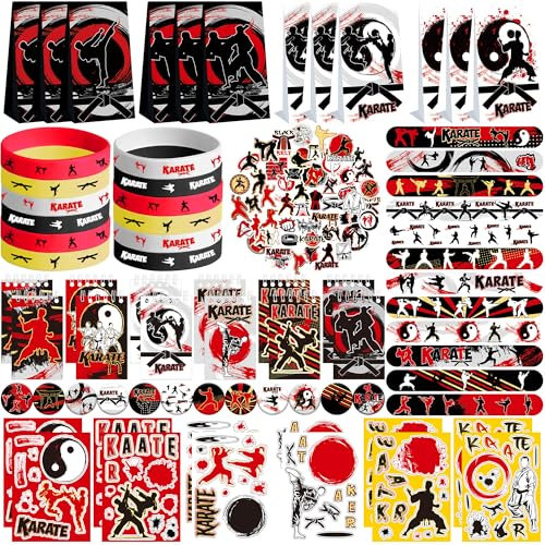 Obussgar Karate Party Favour Supplies einschließlich Karate Geschenk-Taschen, Aufkleber, Abzeichen, Armbänder für Karate Thema Geburtstagsparty