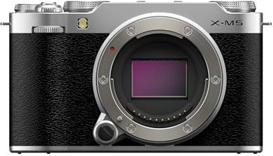 FUJIFILM X-M5 Fotocamera Digitale Mirrorless 26MP, solo corpo, Sensore CMOS X-Trans 4 APS-C, X-Processor 5, Filmati 6.2K 30p, Schermo LCD 3 Touch Vari-angle, Argento