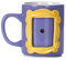 Paladone PP6548FR | Taza de cerámica con forma de marco de fotos mirilla Monica 330 ml personalizado | Inserta tu propia foto 6,5 cm por 4,5 cm | Amigos TV Merchandise, Morado y amarillo