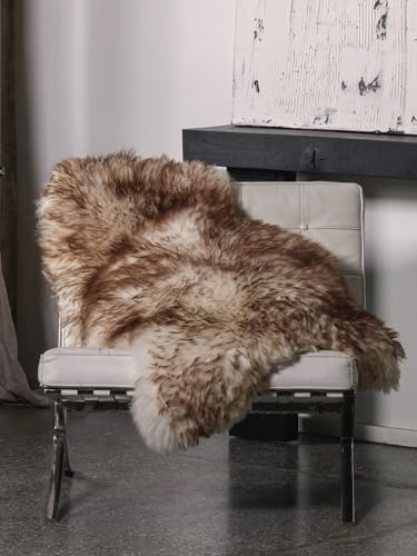 Mufflon Lammfell S ca. 90-100 cm - Weiches Naturfell – Echtes Schaffell in Premiumqualität – Rustikales Deko-Fell für Sofa, Sessel & Boden