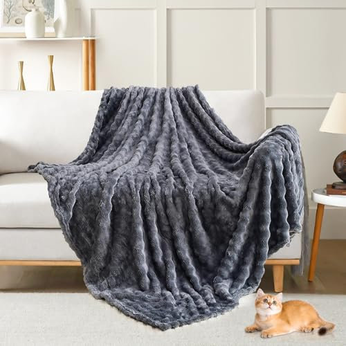 KOIUEYW Dunkelgrau Sofadecke Kuschelig, Dicke Weiche Kuscheldecke Blanket Wohndecken, Comfort Einfarbig Streifen Design Kuschelige Decke Sofa Flauschige Decke für Sofa, 200 x 230 cm