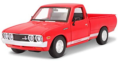 Maisto Datsun 620 Pickup (1973): Modellauto im Maßstab 1:24, Türen zum Öffnen, 20 cm, rot (531522), Braun