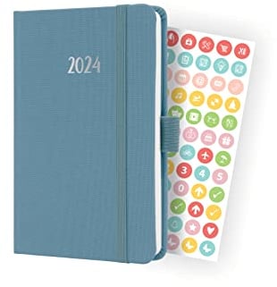 SIGEL J4400 Wochenkalender Jolie 2024, ca. A6, blau, Hardcover mit Textileinband, Gummiband, Stiftschlaufe, Einstecktasche, 174 Seiten, aus nachhaltigem Papier, Terminplaner