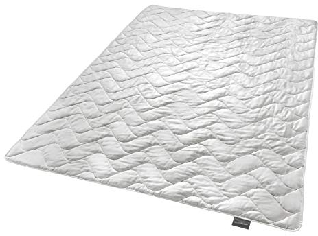 Traumnacht Exklusiv leichte -Bettdecke für den Sommer aus 100% Wildseide, Öko-Tex zertifiziert, Made in Germany, Füllgewicht: 550gr, 135 x 200 cm