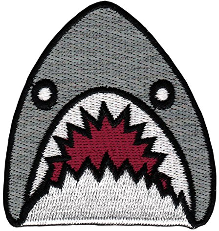 Hai Fisch Kopf Aufnäher zum aufbügeln oder aufnähen Bügelbild Aufbügler für Kleidung gestickter Bügelpatch Applikation Patch Größe 6,5 x 6,8 cm