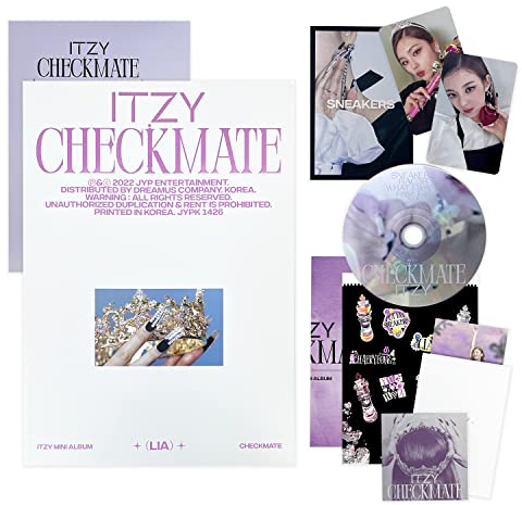 ITZY - [CHECKMATE] (STANDARD EDITION - LIA Ver.) Photobook + Photocard + CD-R + Mini Folding Poster + Lyric Paper + Sticker + Postcard Set + Special Card + Poster + 2 Badges + 4 Extra Photocards