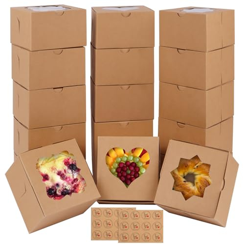 18 Stück Braun Kuchenverpackung Box aus Papier,10×10×6.5cm Kraftpapier Kuchenbox mit Drei Fensterformen und 24 Blättern mit Aufklebern,Faltbar Papierkuchenboxen Für Gebäck Kekse Desserts Süßigkeiten