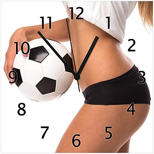 Wallario Design-Wanduhr Fußball - sexy Frau mit einem Fußball aus Glas, Motiv-Uhr Größe 30 x 30 cm, Schwarze Zeiger