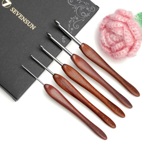 SEVENSUN Artistan Häkelnadeln, 5 Stück, 2 mm, 3 mm, 4 mm, 5 mm – reiner handgefertigter polierter Edelstahlhaken – Blut-Sandelholzgriff – High-End-Häkelnadel, Geschenk