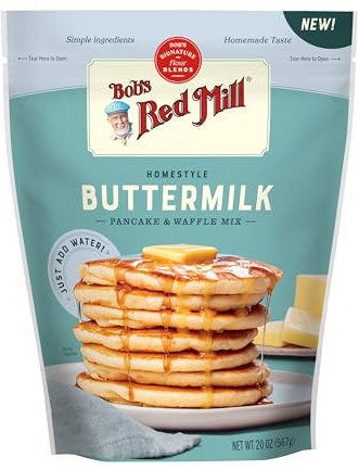 Bob's Red Mill Signature Buttermilk Pancake Mix, 567g - Just Add Water, Makes 32-40 Pancakes per Bag