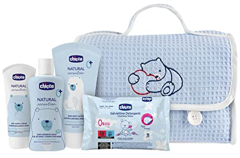 CHICCO NATURAL SENSATION - KULTURTASCHE BLAU ENTHÄLT 1 SCHAMPOO & KÖRPERBAD – OHNE TRÄNEN 200 ML, 1 KÖRPERLOTION 150 ML, 1 WICKELCREME 4IN1 100 ML, 1 REINIGUNGSTÜCHER 16 STK.
