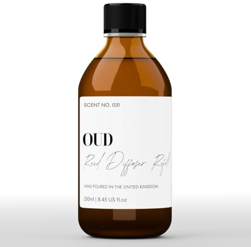Freshskin Reed Diffuser Refill Oil - Oud 250ml | Vegan-friendly formula in a glass bottle delivers a rich, complex, long-lasting scented fragrance perfect for any room.