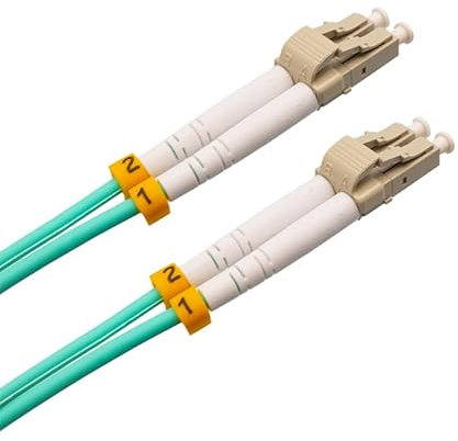 Chargeur USB 40 W avec 4 ports USB-C pour charge rapide. Compatible avec iPhone 15-6, iPad et appareils Samsung. Parfait pour charger plusieurs gadgets simultanément.