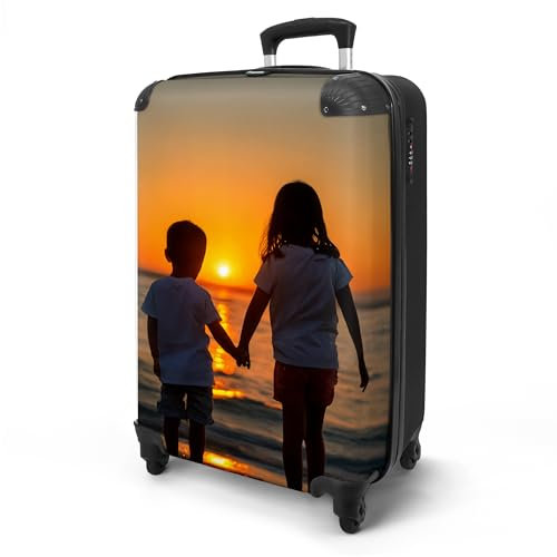 NoBoringSuitcases.com® Handgepäck Koffer 55x40x20 Personalisiert - Reisekoffer mit Rollen, Leichtgewicht Hartschalenkoffer, Trolley Kabinengepäck mit Eigenem Design, Koffer für Flugzeug, Kinder