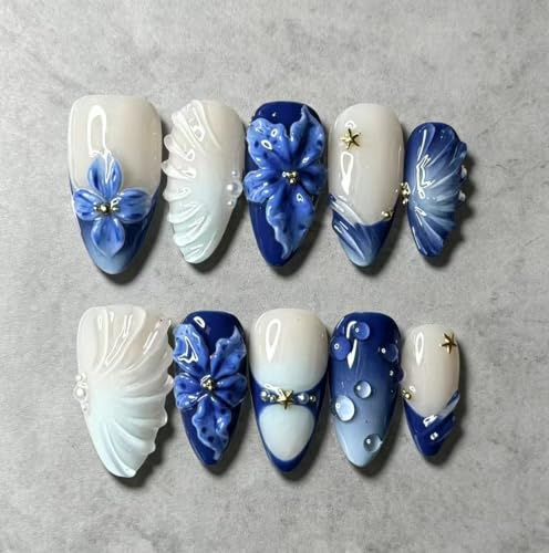 MouyouGlow 30PCS Press on Nails Kurz,Almond Blau French 3D Lilie Blumen Floral Gold Seestern Meer Pearl Water Rib Design Mandel Short Fake Nails,Blue Flower Sommer INS Sweet Künstliche Fingernägel