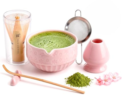 Kit de Matcha 7 Piezas, Cuenco Cerámica y Batidor Bambú | Incluye Colador, Cuchara, Soporte y Manual Ilustrado, Logra una Espuma Cremosa sin Grumos - Rosa