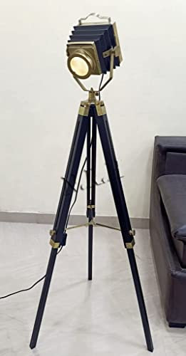 Nautical Tripod Floor Lamp Retro Classic Theater Collectible Wooden Tripod Searchlight Lamp Movie Props Authentic Camera Light