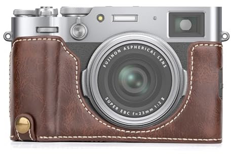 MUZIRI KINOKOO PU-Leder Tasche für Fuji X100VI, schützende Halbhülle, kompatibel mit Fujifilm X100VI Kamera, leicht zu tragende X100VI-Hülle – mit Öffnung unten und Handgriff-Design – Kaffee