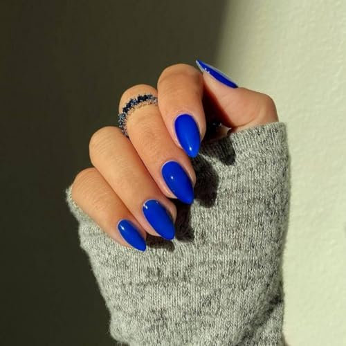 KQueenest 30 Stück Königsblau Press On Nails Kurz Mandel - Acryl Nägel zum Aufkleben, Natürlich Einfarbig Fake Nails Fingernägel zum aufkleben, Glänzende Gel Full Cover Kunstnägel für Frauen