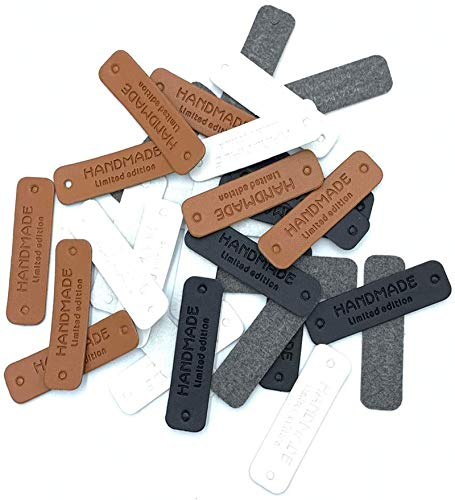 Wzong 30 STK PU Leder handgefertigt Tag-Label Kleidung handgemachtes Etikett mit Löcher Geprägtes Etikett Verschönerung Stricken DIY zum Schmuckherstellung, Jeans Taschen Schuhe Mütze, 3 Farbe