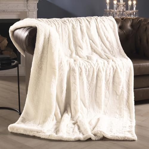 Delindo Lifestyle Webpelzdecke Nottingham Natur weiß XXL, kuschelige Kunstfell Wohndecke, flauschig weiche Kuscheldecke XXL mit Lammfelloptik, 220x240 cm