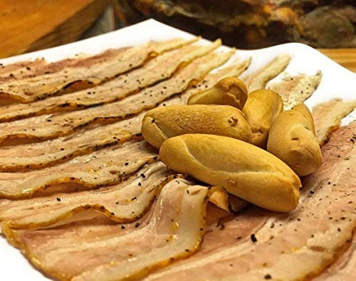 Quejara Chicharrón De Cádiz Ideal Con Unas Gotitas De Limón Y Sal, Producto Gourmet, Delicatessen